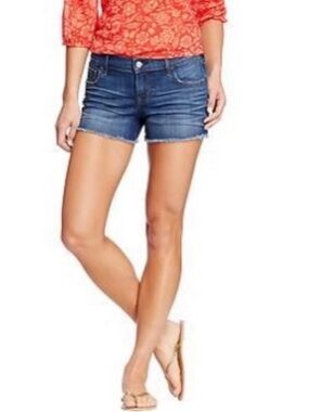 Old Navy "The Diva" Size 10 Cut-Off 5 Pocket Mid-Rise Denim Short
